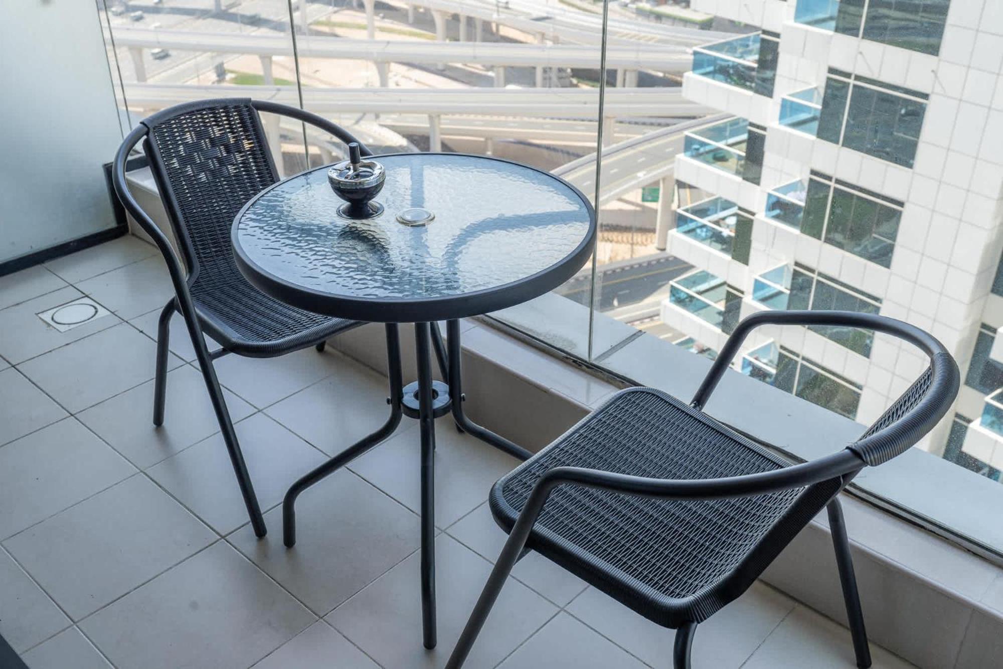 Scenic In Escan Tower With Marina Views