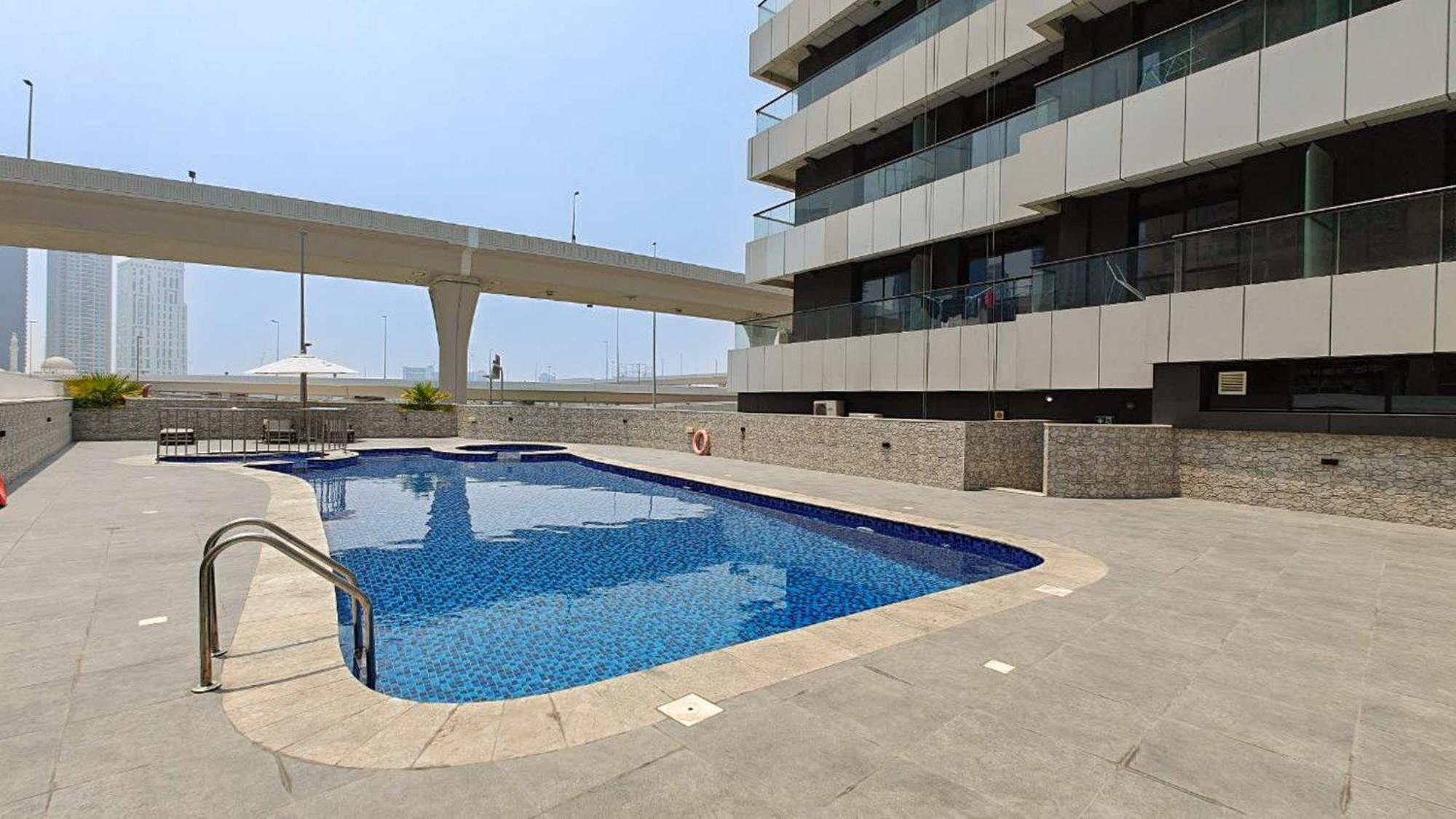Scenic In Escan Tower With Marina Views Dubai