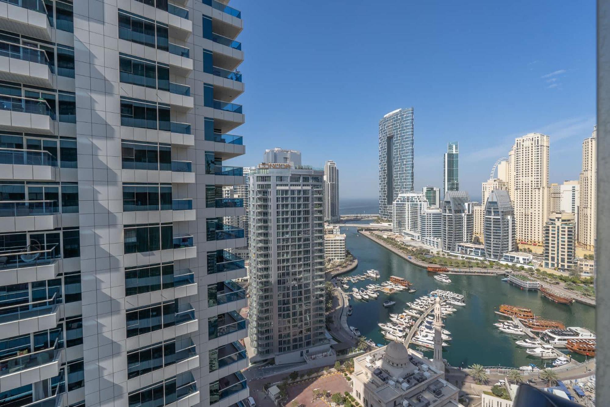 Scenic In Escan Tower With Marina Views * Dubai