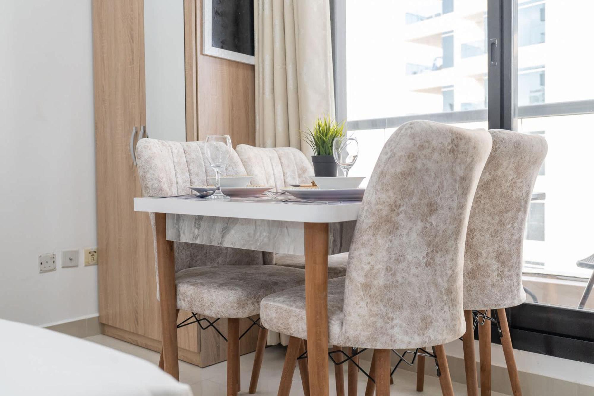 Scenic In Escan Tower With Marina Views Dubai
